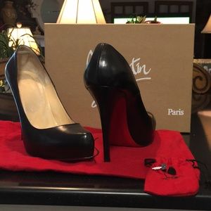 Christian Louboutin Rolando platform heel